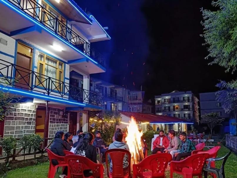 Hotel Seraj International Manāli Exterior foto